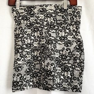 Charlotte Russe Body-con Printed Skirt with Printed Lace Pattern